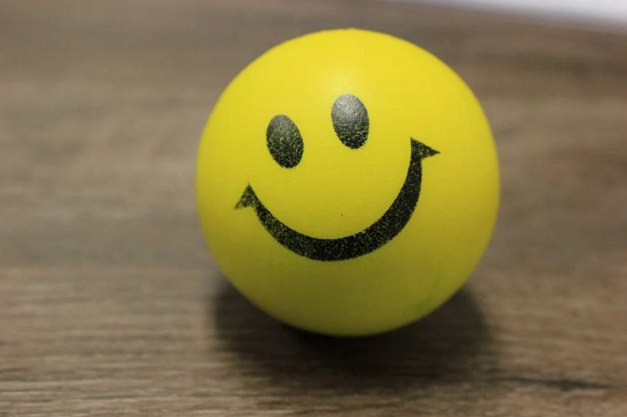 yellow smiley face ball