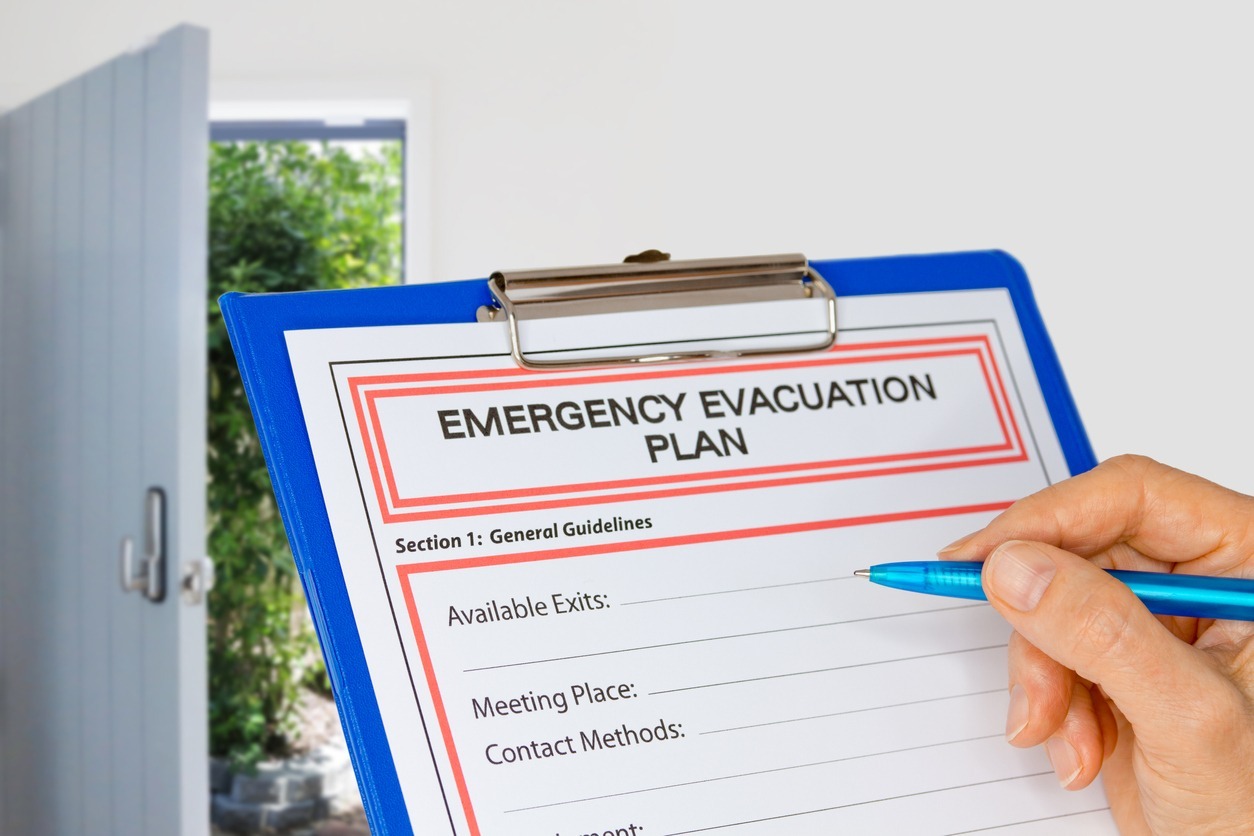 clipboard-with-emergency-evacuation-plan